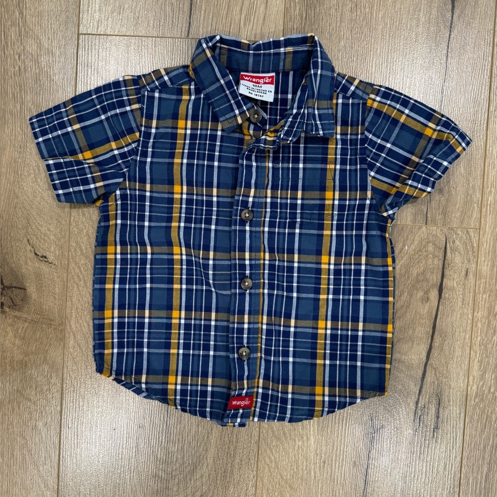 Wrangler Blue and Yellow Button Down Shirt